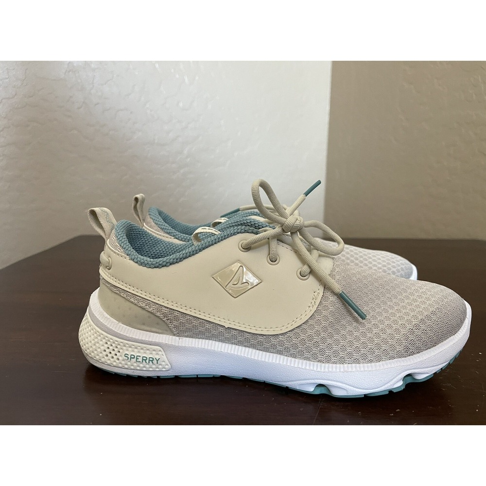 Sperry Women's Low Top Sneakers Shoes Size 5.5